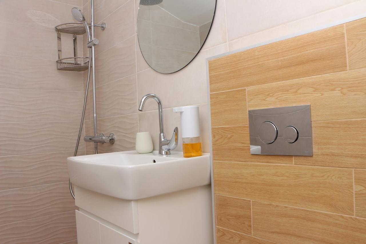Appartamento Shik & Chic In The Heart Of # 5min From # New Burgas