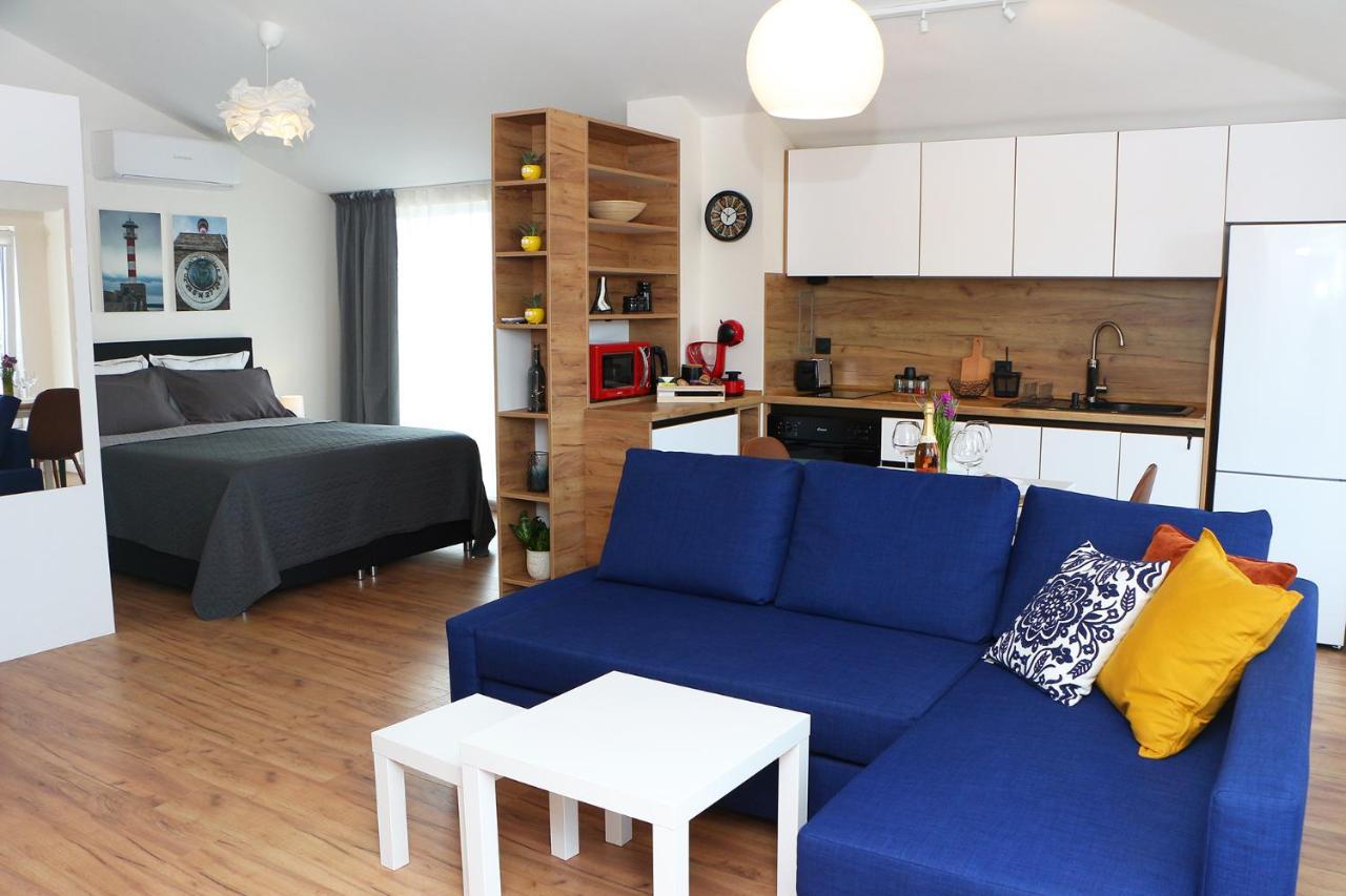 Shik & Chic In The Heart Of # 5min From # New *