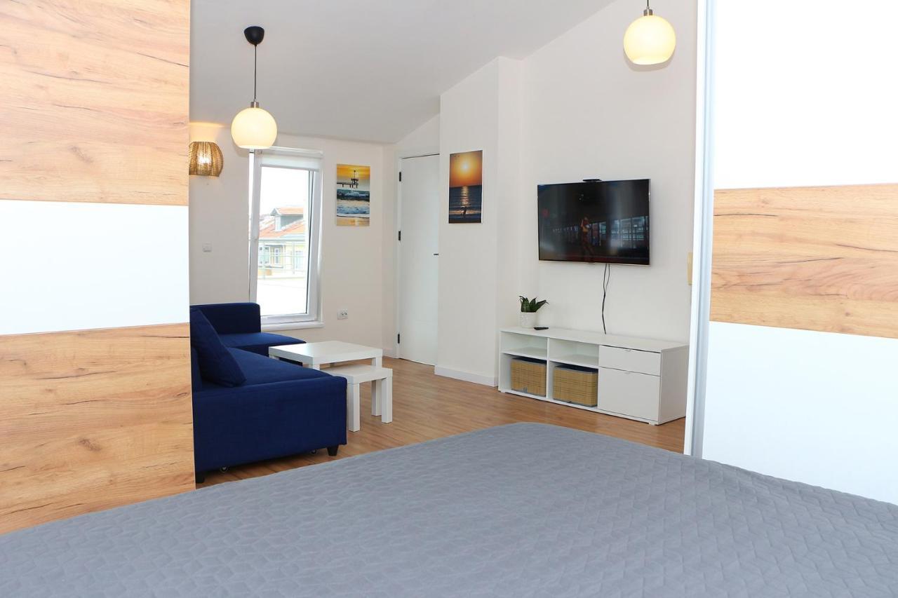 Shik & Chic In The Heart Of # 5min From # New Apartment Burgas City