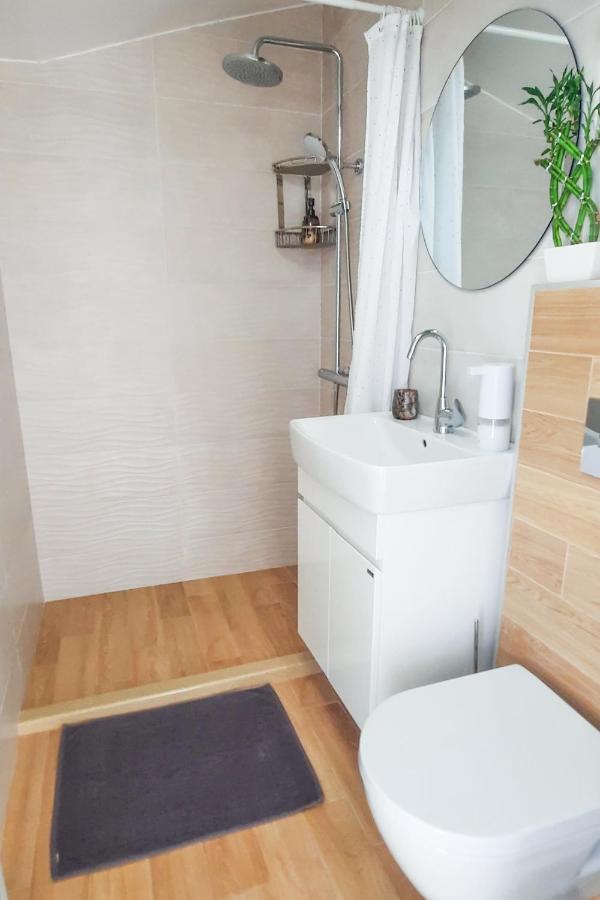 Apartment Shik & Chic In The Heart Of # 5min From # New *