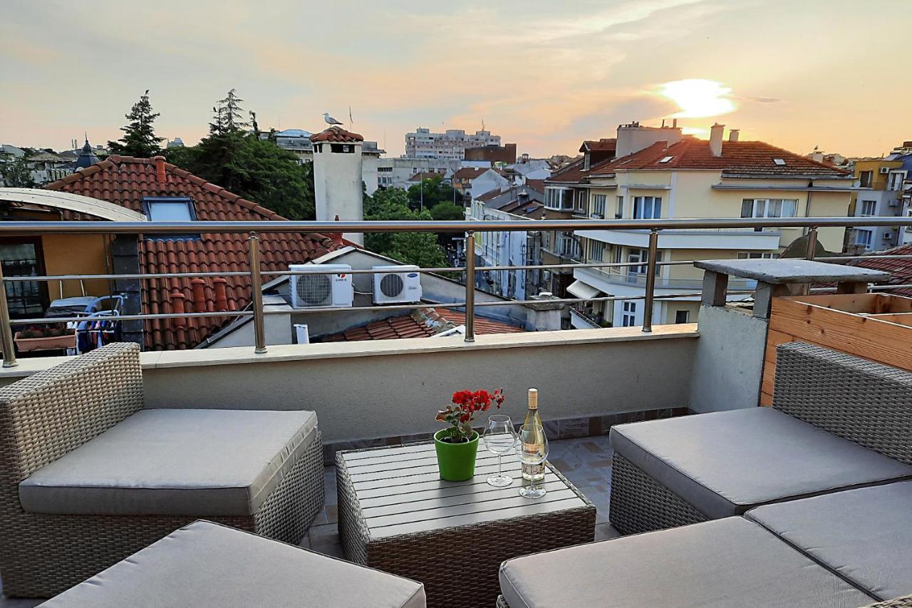 Apartment Shik & Chic In The Heart Of # 5min From # New Burgas City